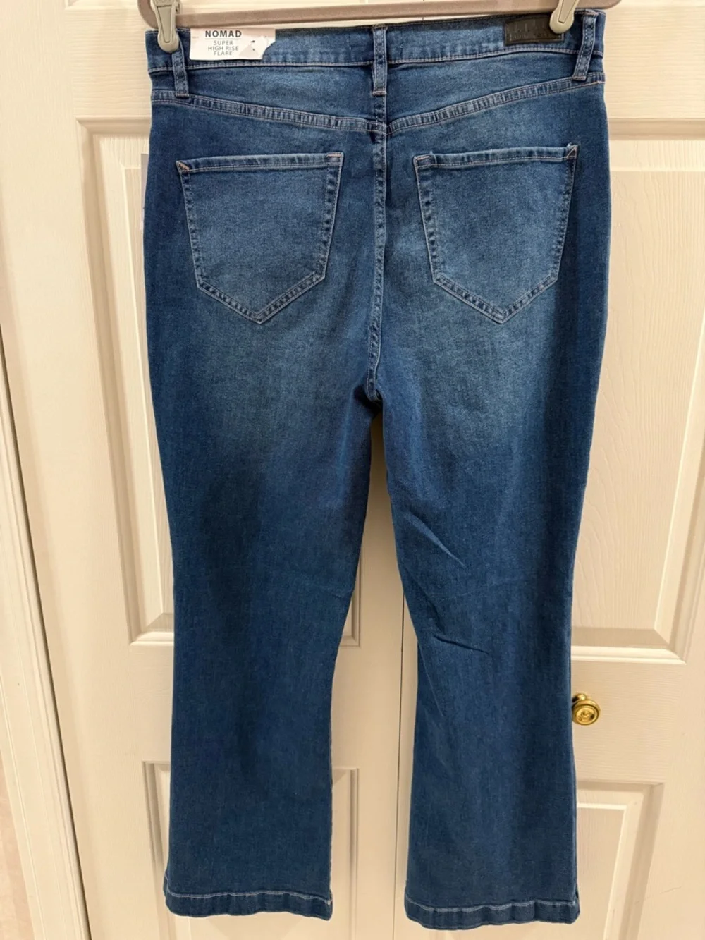 Nicole Miller Nomad Super High Rise Flare Jeans Size 12, Medium Wash NWT Stretch - Picture 3 of 10